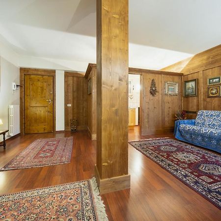 Villa S. Francesco - Stayincortina Cortina d'Ampezzo Ngoại thất bức ảnh