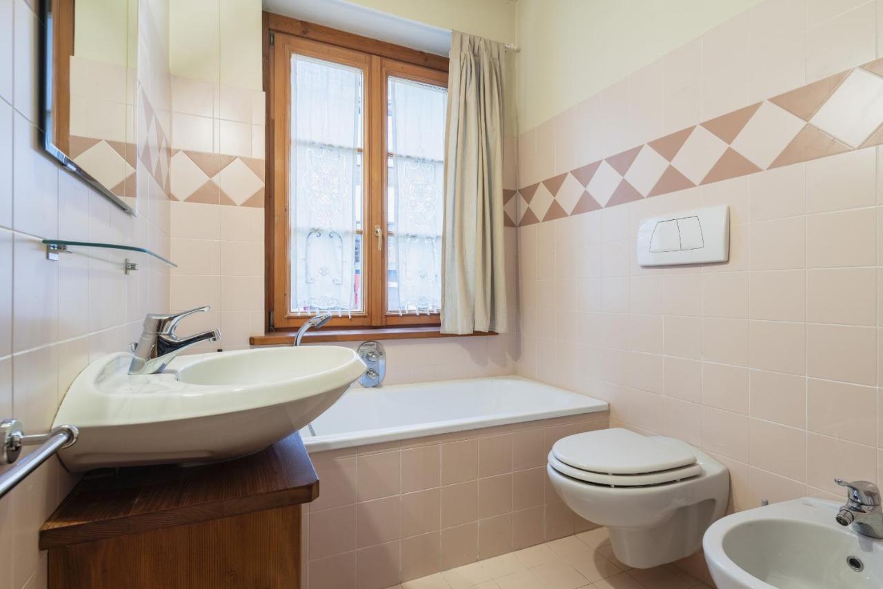 Villa S. Francesco - Stayincortina Cortina d'Ampezzo Ngoại thất bức ảnh